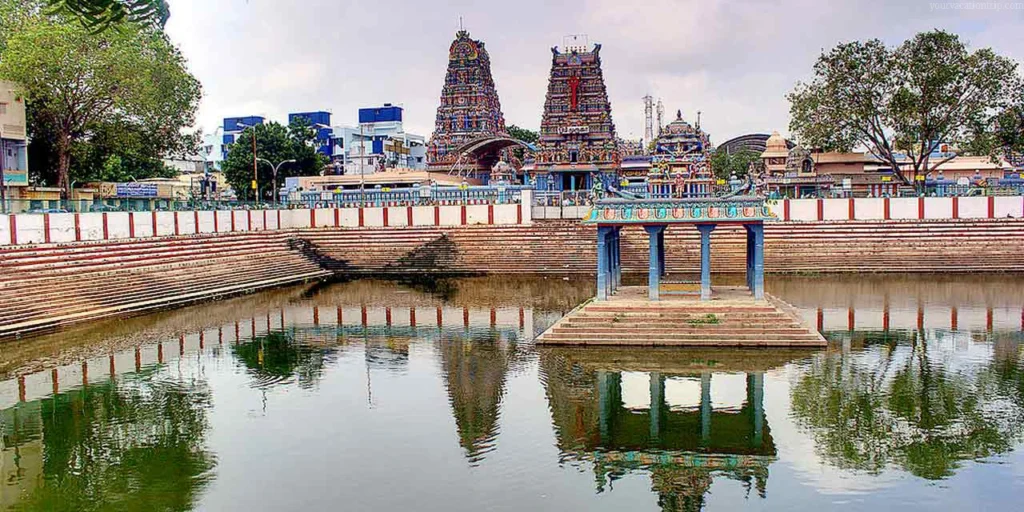Arulmigu Vadapalani Murugan Temple : attractions in chennai