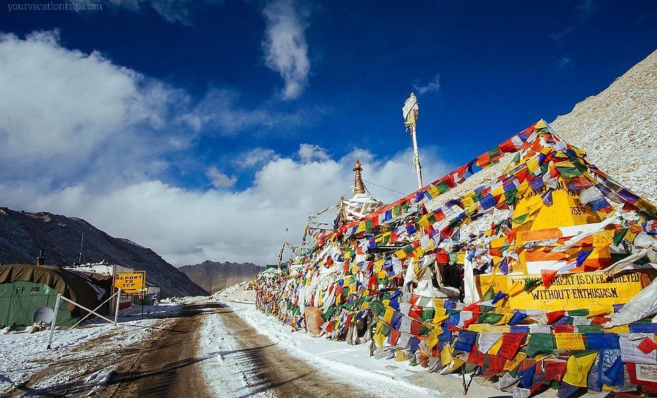  Chang La Pass : Best Time to visit Ladakh